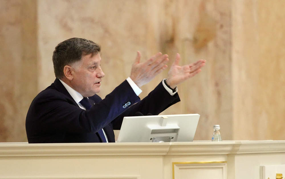 Первый шаг Макарова в Госдуму в глазах петербургских политиков