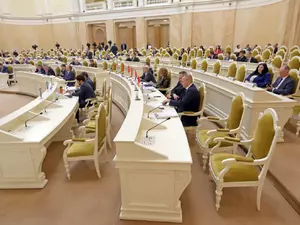 фото ЗакС Петербургские депутаты ушли на каникулы до 17 сентября фото ЗакС политика Петербургские депутаты ушли на каникулы до 17 сентября