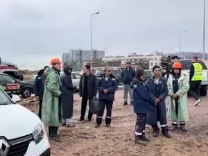 фото ЗакС Полиция проверила 300 иностранцев на Васильевском острове фото ЗакС политика Полиция проверила 300 иностранцев на Васильевском острове