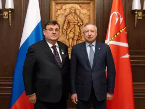 Беглов обсудил с министром юстиции Чуйченко подготовку к юридическому форуму