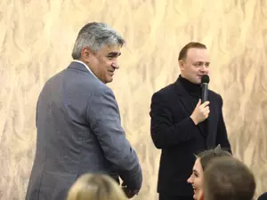 Ъ: Федеральный список "Новых людей" возглавят Нечаев, Даванков и Авксентьева