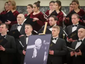 В Петербурге простились с худруком Капеллы Владиславом Чернушенко