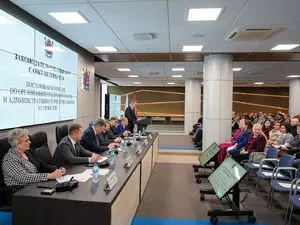 Комиссия ЗакСа выслушала доклад КСП о проверках муниципалитетов