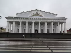 С бывшего реставратора Биржи потребовали почти 1,3 млрд рублей