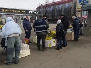 ККИ провел рейды против незаконной торговли цветами