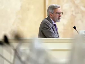 На Шишлова составили протокол о демонстрации запрещенной символики