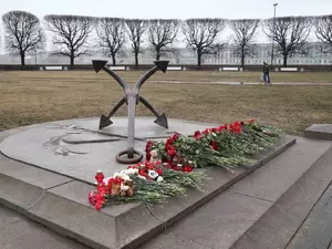 Беглов обратился к петербуржцам в годовщину теракта в "Крокусе"