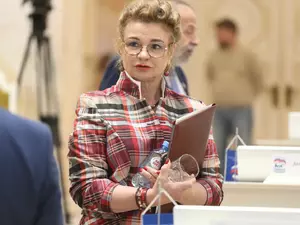 "С такими людьми жить хорошо": в суде зачитали характеристику Раховой