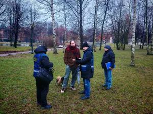 "На месте платят лучше": Смольный не против повысить штрафы для собаководов