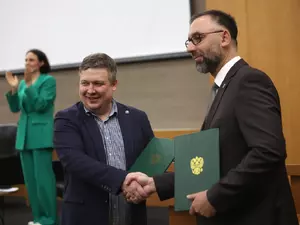 "Зеленые" объединились с "Зеленой альтернативой"