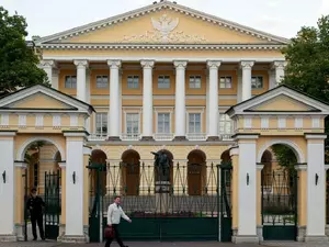 ГЖИ выявила 786 нарушений правил благоустройства за апрель