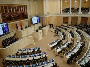 К работе приступили 20 выпускников программы "Время героев Петербурга"