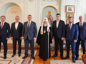 Петербургское отделение ЛДПР получило благословение патриарха Кирилла