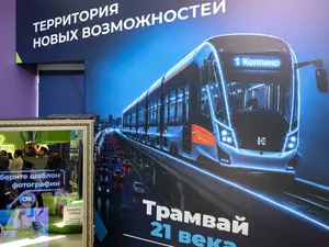 Беглов поделился планами строительства скоростного трамвая в Колпино