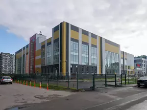 Беглов принял участие в открытии нового корпуса школы имени Фёдора Чистякова
