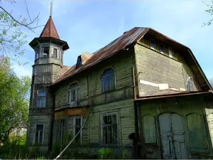 Суд обязал "Почту России" законсервировать дачу Кана