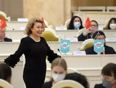 Депутат Ирина Иванова о раздельном сборе и личных экопривычках : ЗакС.Ру : Статьи