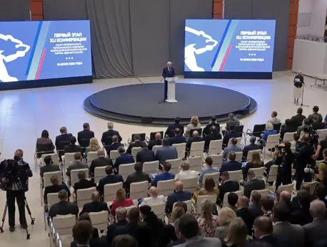 Единороссы начали предвыборную суету : ЗакС.Ру : Статьи