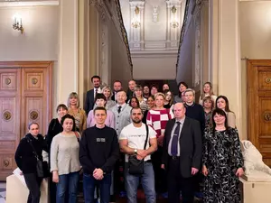 фото ЗакС Алексей Макаров привел муниципалов Московского района на экскурсию в ЗакС фото ЗакС политика Алексей Макаров привел муниципалов Московского района на экскурсию в ЗакС