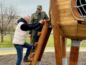 Следователи осмотрели площадку "Желуди" во Фрунзенском районе