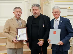 Крупника наградили премией "Золотой Пеликан"