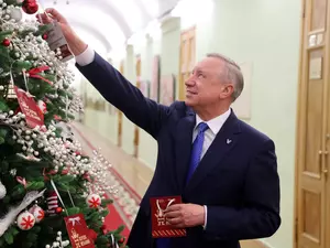 Беглов поручил усилить антитеррористические меры на новогодние праздники