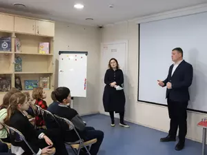 Глава МО "Васильевский" начал отмечать День книгодарения