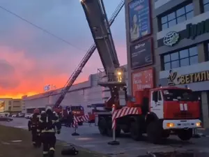 Открытое горение в калининградском ТЦ ликвидировано