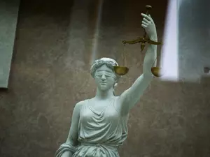 Экс-редактора Ura.ru Аллаярова приговорили к 5 годам колонии