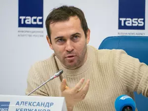 Кержаков о работе в Смольном: Делюсь своим опытом для развития спорта в городе