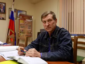 Один из двойников Вишневского* подал документы на праймериз "Единой России"