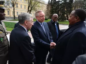Беглов встретился с президентом Республики Конго