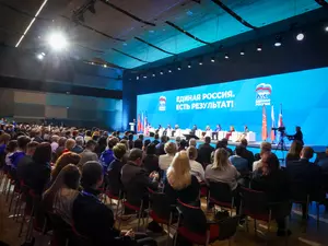 "Правящая партия" собралась в Петербурге