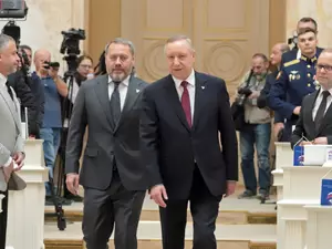 Беглов поздравил Бельского с днем рождения