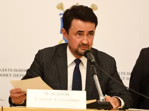 Депутат Макаров зарегистрирован на выборы в ЗакС