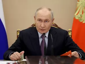 Путин заявил об отсутствии критических последствий для экономики от атак БПЛА