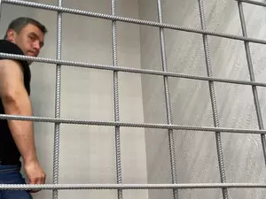 Бондаренко признали виновным в демонстрации экстремистской символики