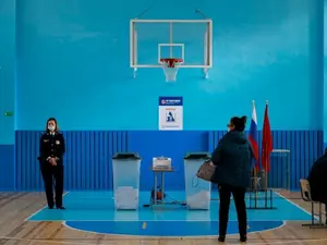 После обработки первых протоколов ЕР лидирует на выборах в Госдуму