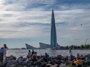 Строительство высотки "Лахта Центра — 3" одобрено Главгосэкспертизой