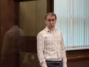 Суд продлил домашний арест редактору "Новой газеты"* Ролдугину