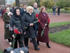 На Троицкой площади почтили память жертв политических репрессий