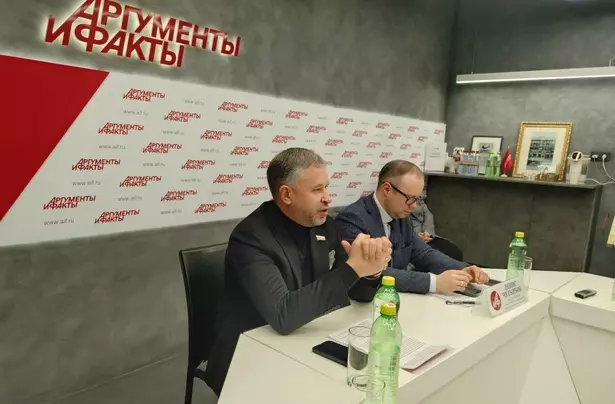 "Циничное отравление детей": Крупник и Четырбок высказались о запрете вейпов "Циничное отравление детей": Крупник и Четырбок высказались о запрете вейпов