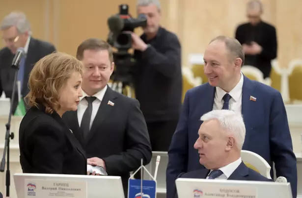 Кадры: Заседание ЗакСа 4 марта Кадры: Заседание ЗакСа 4 марта