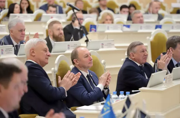 Кадры: Заседание ЗакСа 25 марта Кадры: Заседание ЗакСа 25 марта