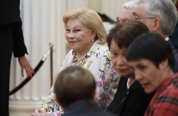 Ведомости: Драпеко, скорее всего, не станет баллотироваться в Госдуму Ведомости: Драпеко, скорее всего, не станет баллотироваться в Госдуму