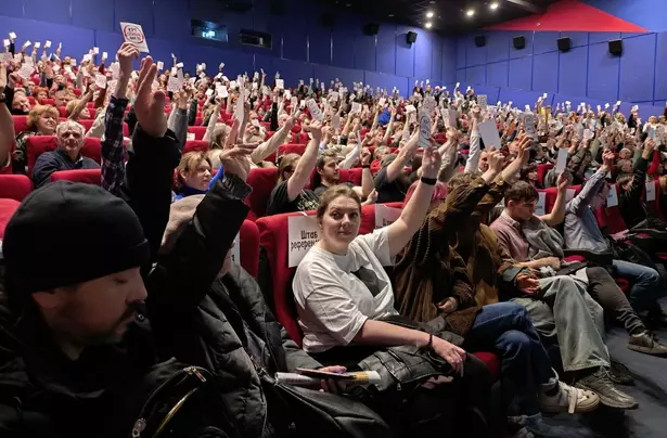 Противники КРТ провели собрание инициативной группы для организации референдума Противники КРТ провели собрание инициативной группы для организации референдума