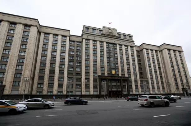 "Родина" подала иск о снятии "Яблока" с выборов в Госдуму "Родина" подала иск о снятии "Яблока" с выборов в Госдуму